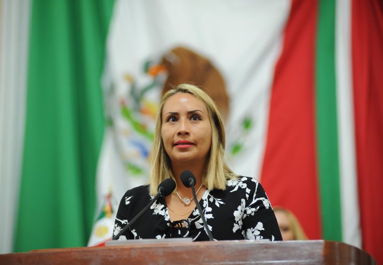 Ana Buendía