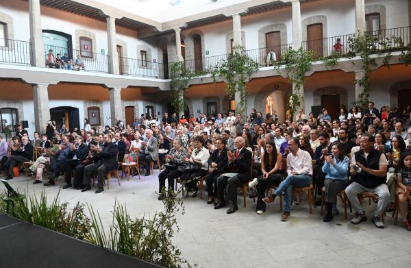 Leonardo Lomelí Vanegas